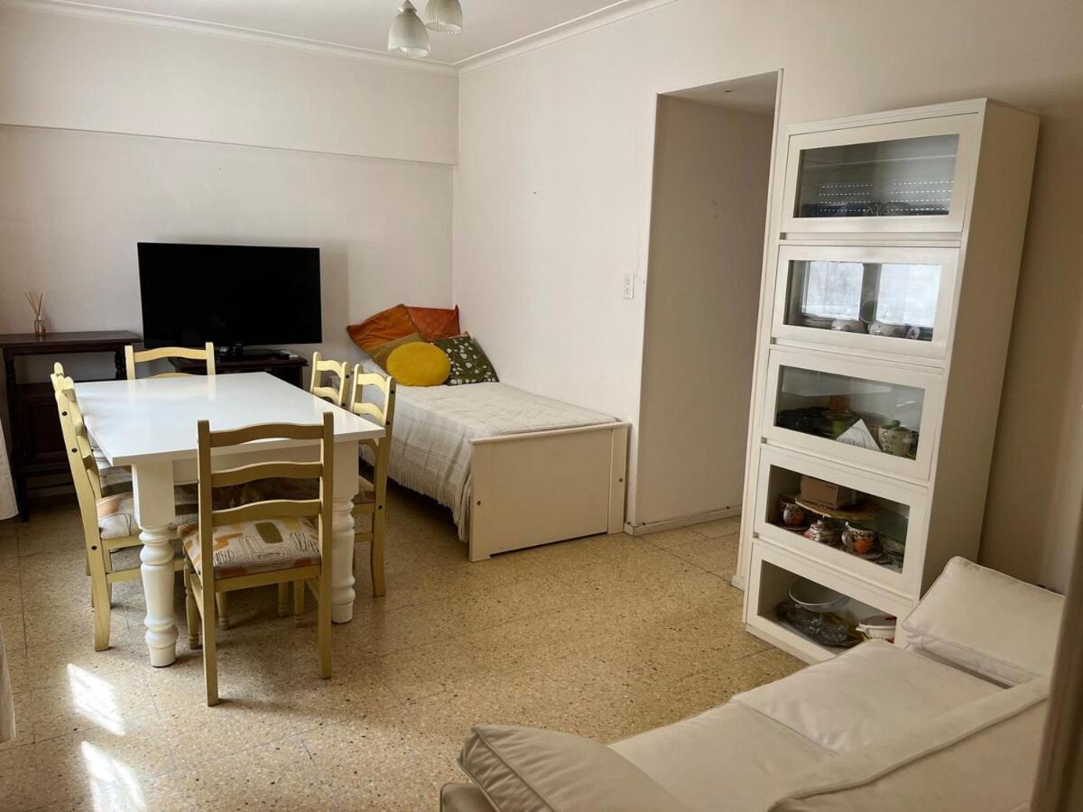 5 Blocks From The Sea Apartment Mar del Plata